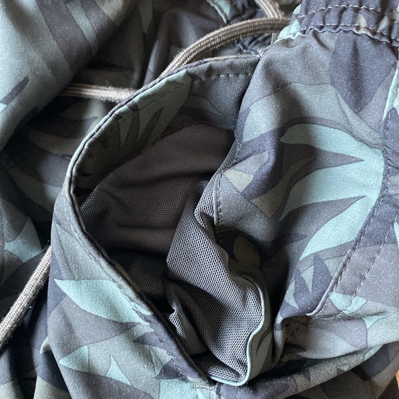 Goodfellow & Co Swim Trunks size M - Picture 5 of 9